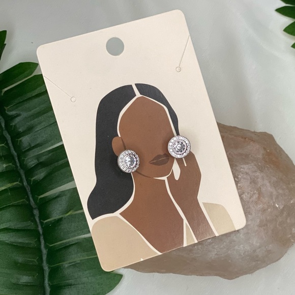 Silver Stud Earrings - Picture 1 of 3